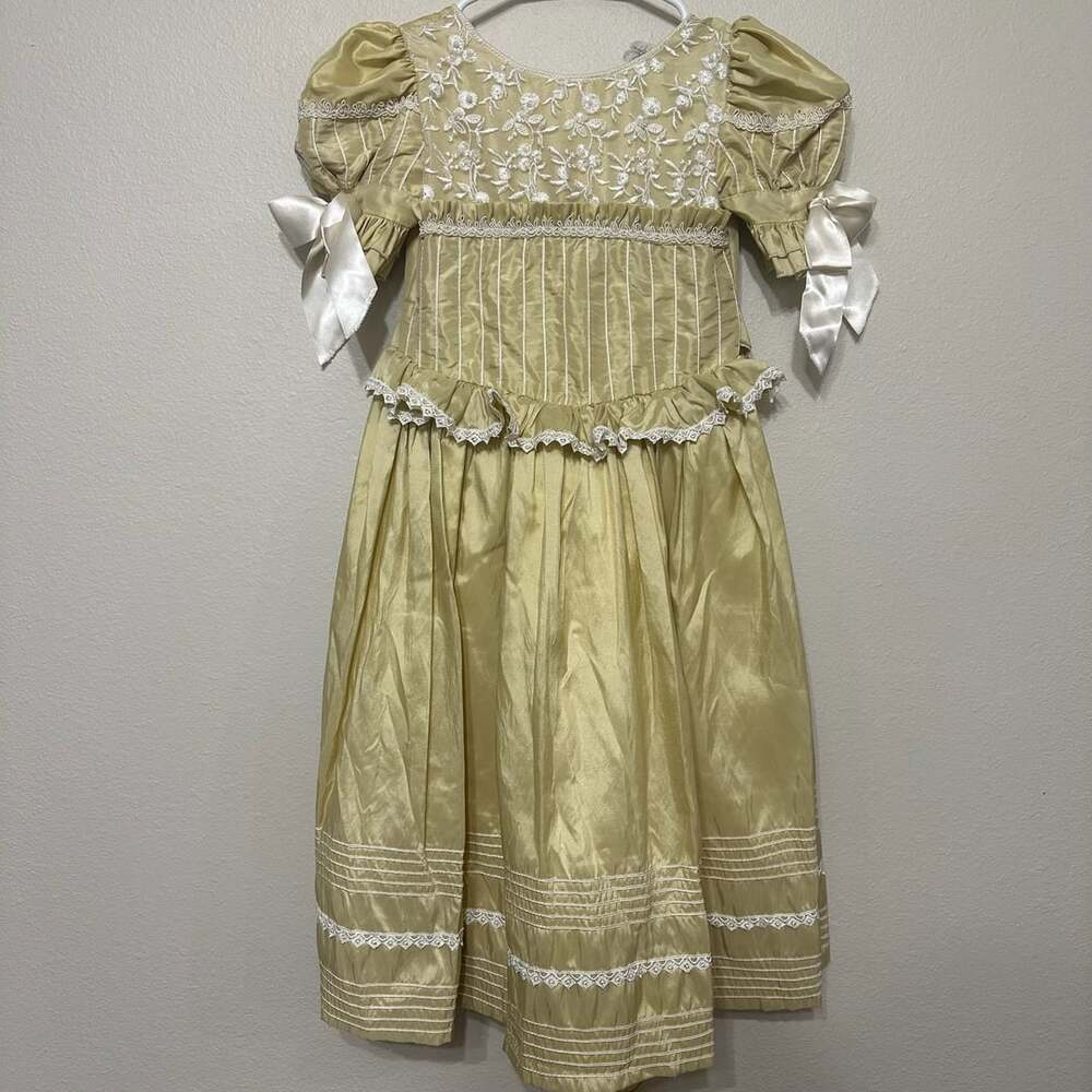 Vintage Girls Dress Size 6 Victorian Prairie Lace Puff Sleeve Made Mexico